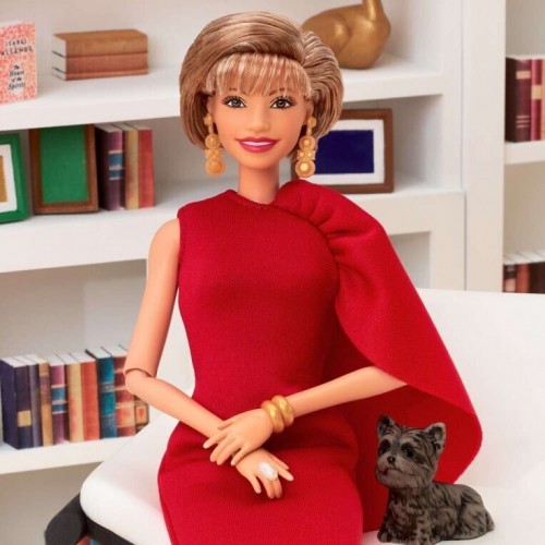 Mattel Barbie Συλλεκτική Κούκλα Inspiring Women Isabel Allende (HRM44)