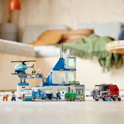 Lego City Police Station (60316)