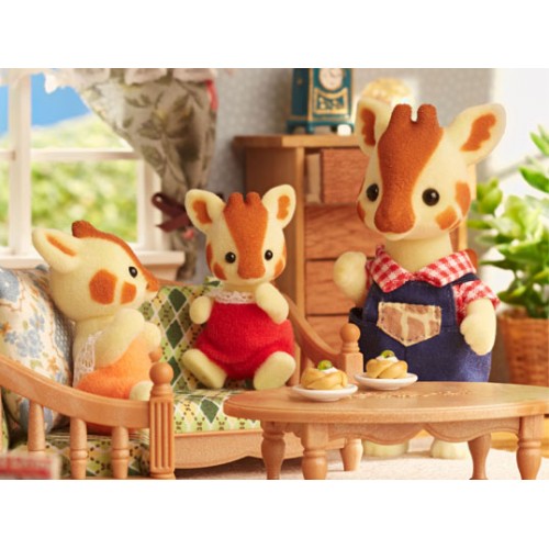 Sylvanian Families Highbranch Giraffe Family (5639)